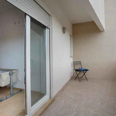 Ao - Tina House