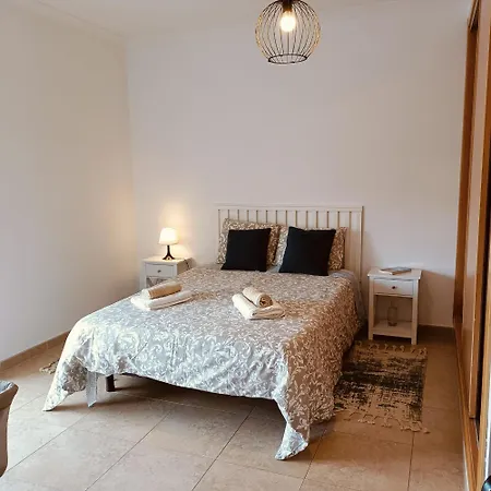 Ao - Tina House Apartamento *