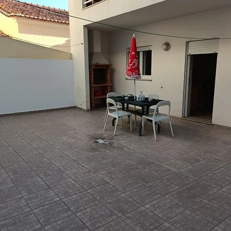 Ao - Tina House Apartamento Ferrel (Leiria)