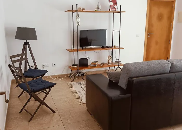 Ao - Tina House フェレル