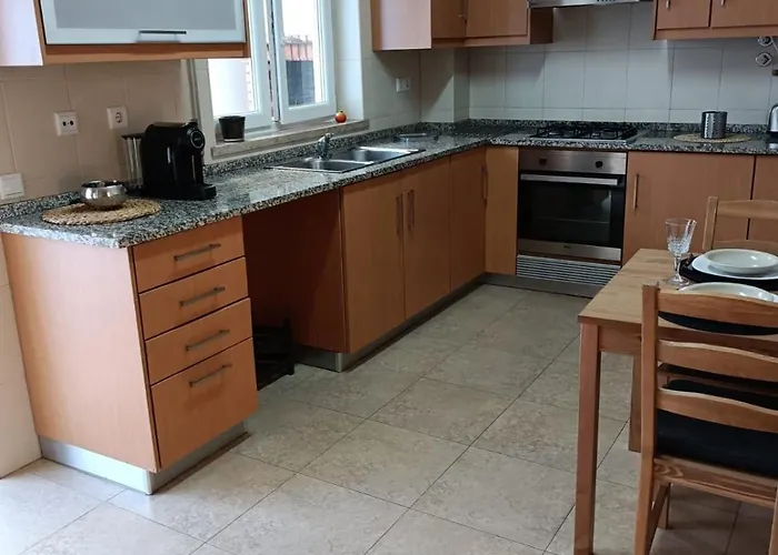 Ao - Tina House アパート *